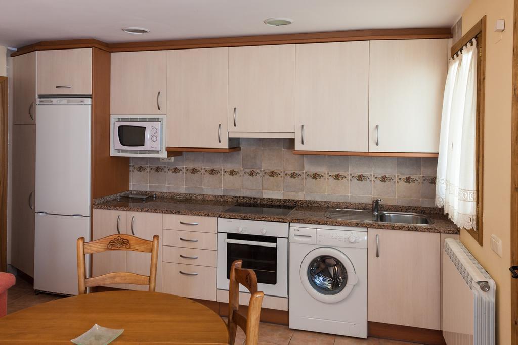 Apartment Casa Blas Gistaín Habitación foto